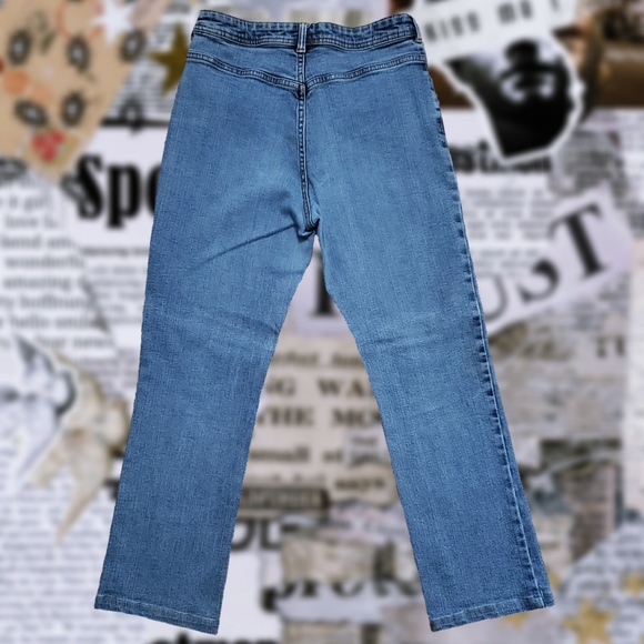 Vintage 90s High-Waisted Jeans - Picture 2 of 3